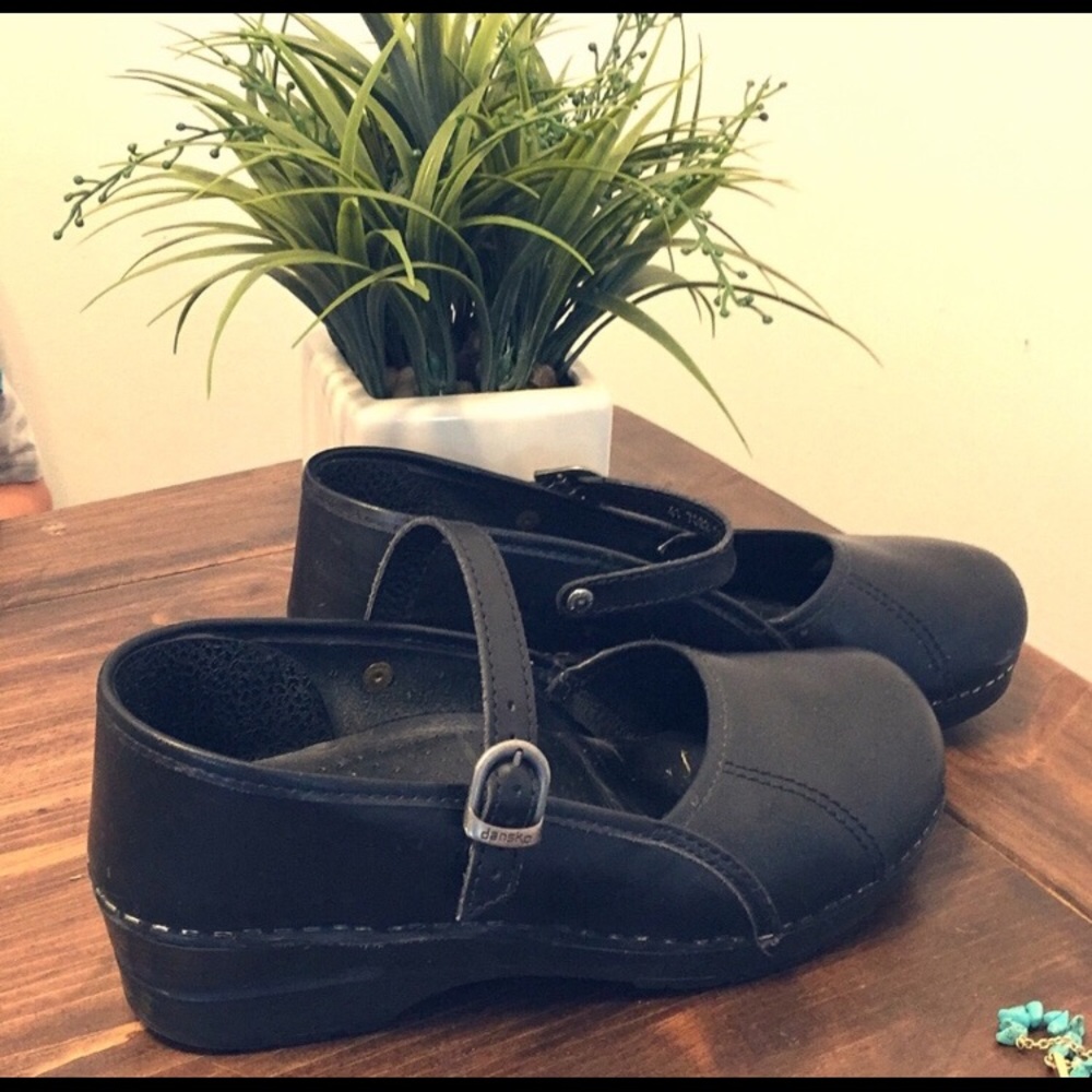 Dansko size 41